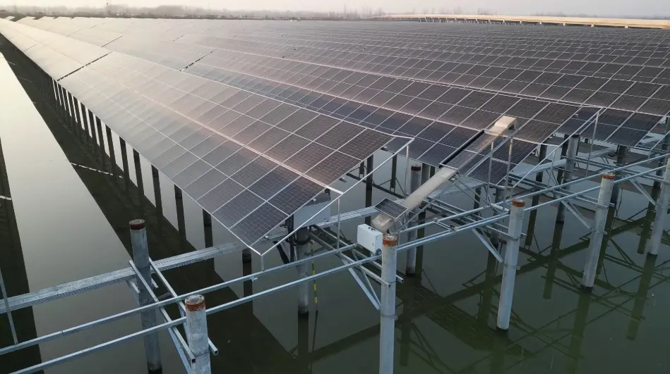 Fully Automatic Solar Cleaning Robot