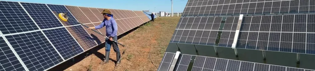 자동 태양열 청소 로봇 대 수동 청소