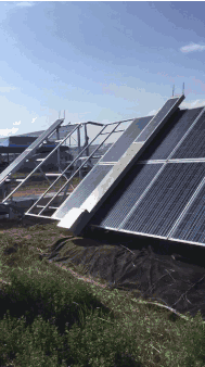 Cleaning Photovoltaic Plant Components: One Hour for Manual Cleaning, Just One Minute with Him?